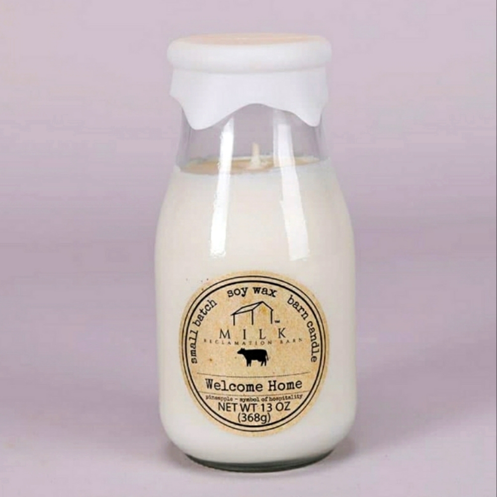 Crackle Barrel Candle Welcome Home Milk Bottle Thirteen Ounces w/ top